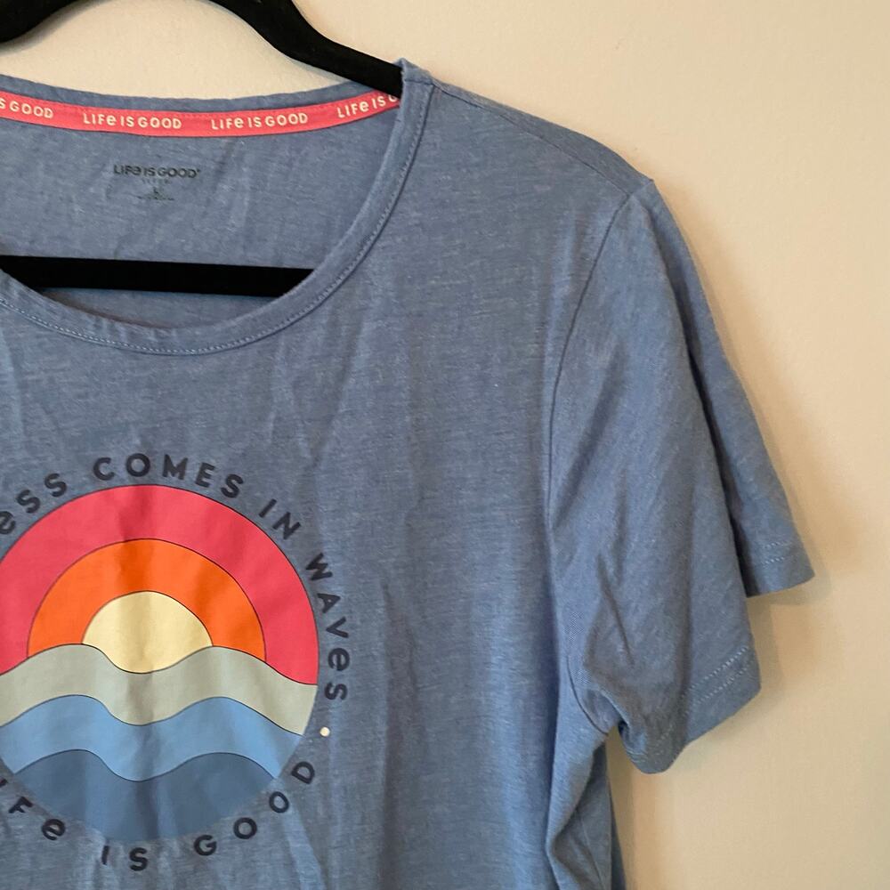 Life Is Good Blue Short Sleeve Sunset Ocean T-Shirt Casual Women's size Large - Picture 3 of 10